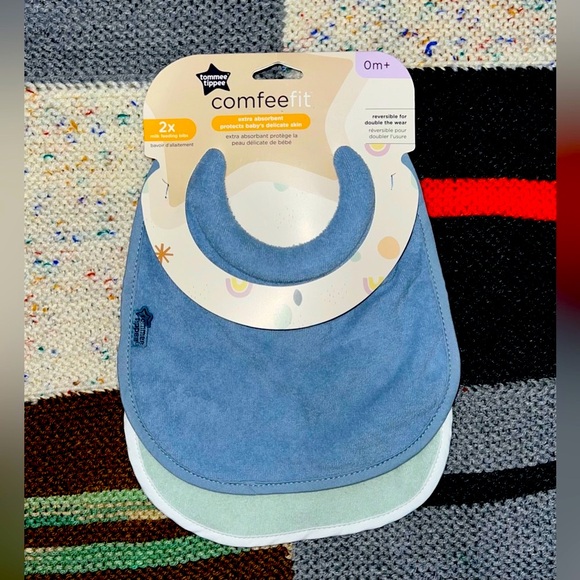 🛑 Newborn Boy Carters 1x Short Set+1x Ramper +Tommee Tippee Bibs2x - Picture 4 of 9